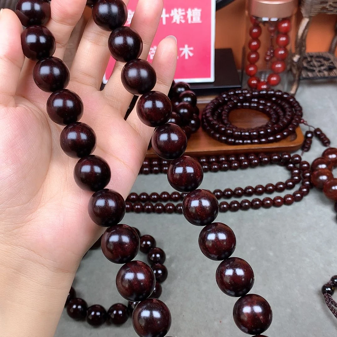 木宝阁小叶紫檀手串，尺寸18mm（现货实拍）