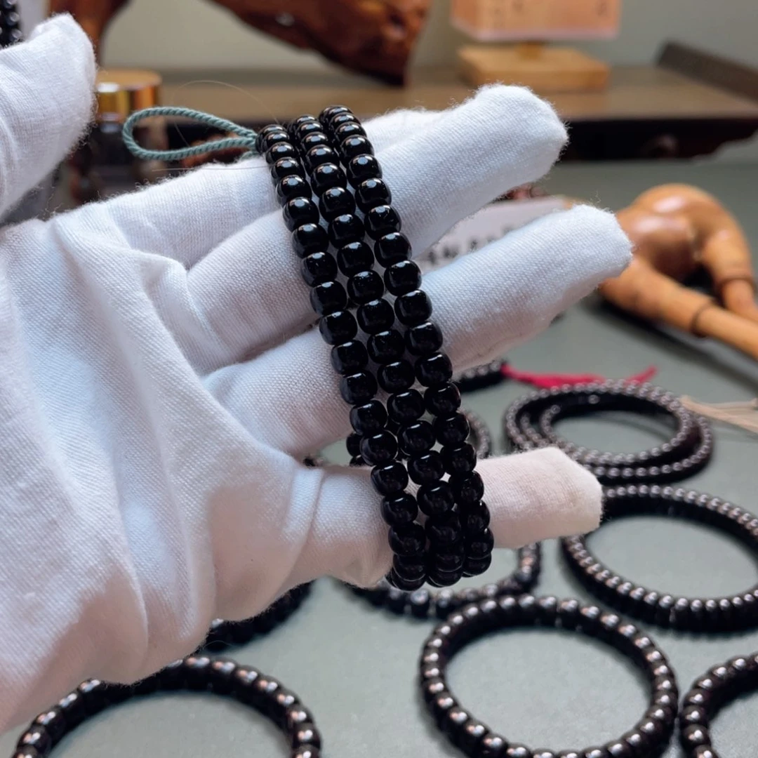 椰蒂吊坠倾*凡安椰蒂