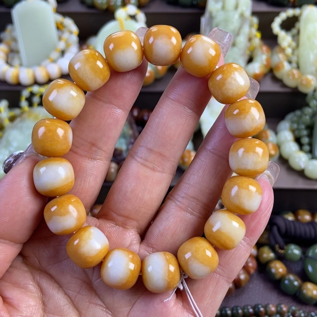 透闪石质玉未镶嵌手串