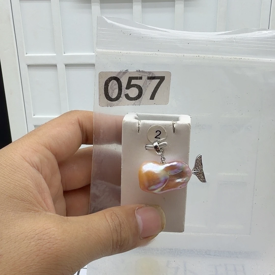 淡水珍珠颈饰合金