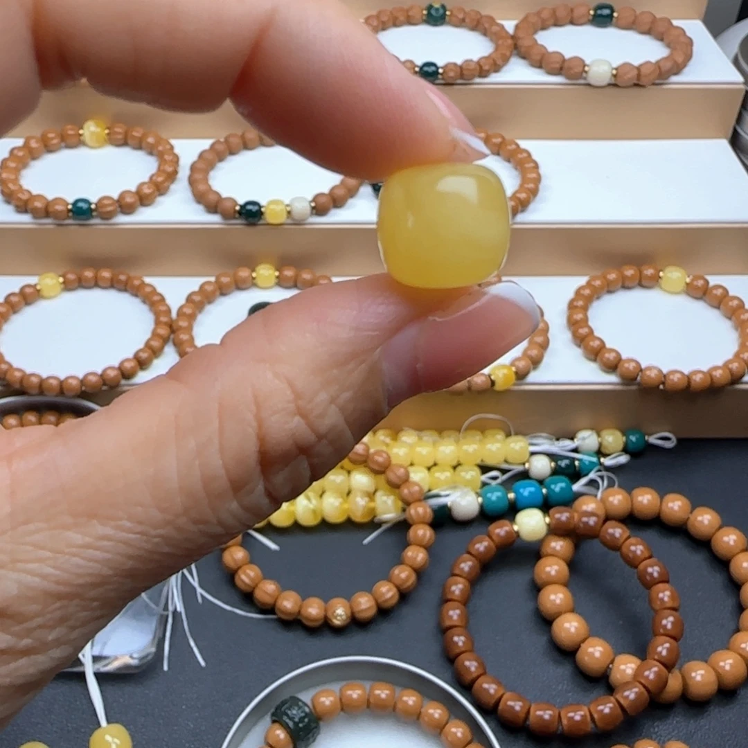 吊坠猴头核桃配饰蜡12.7