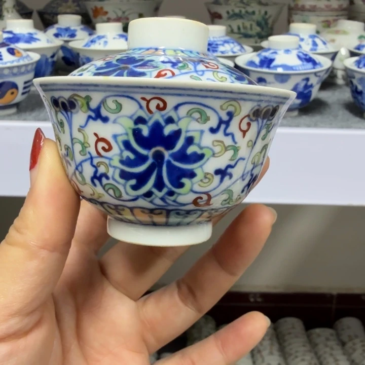 景德镇陶瓷杯子盖碗