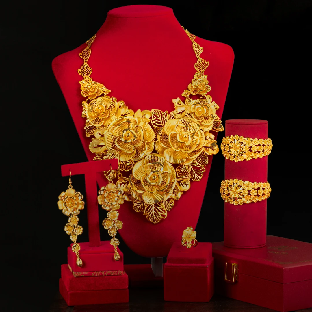 铜合金吊坠 镀金花开富贵繁花项链女新娘结婚陪嫁假五金拍照道具