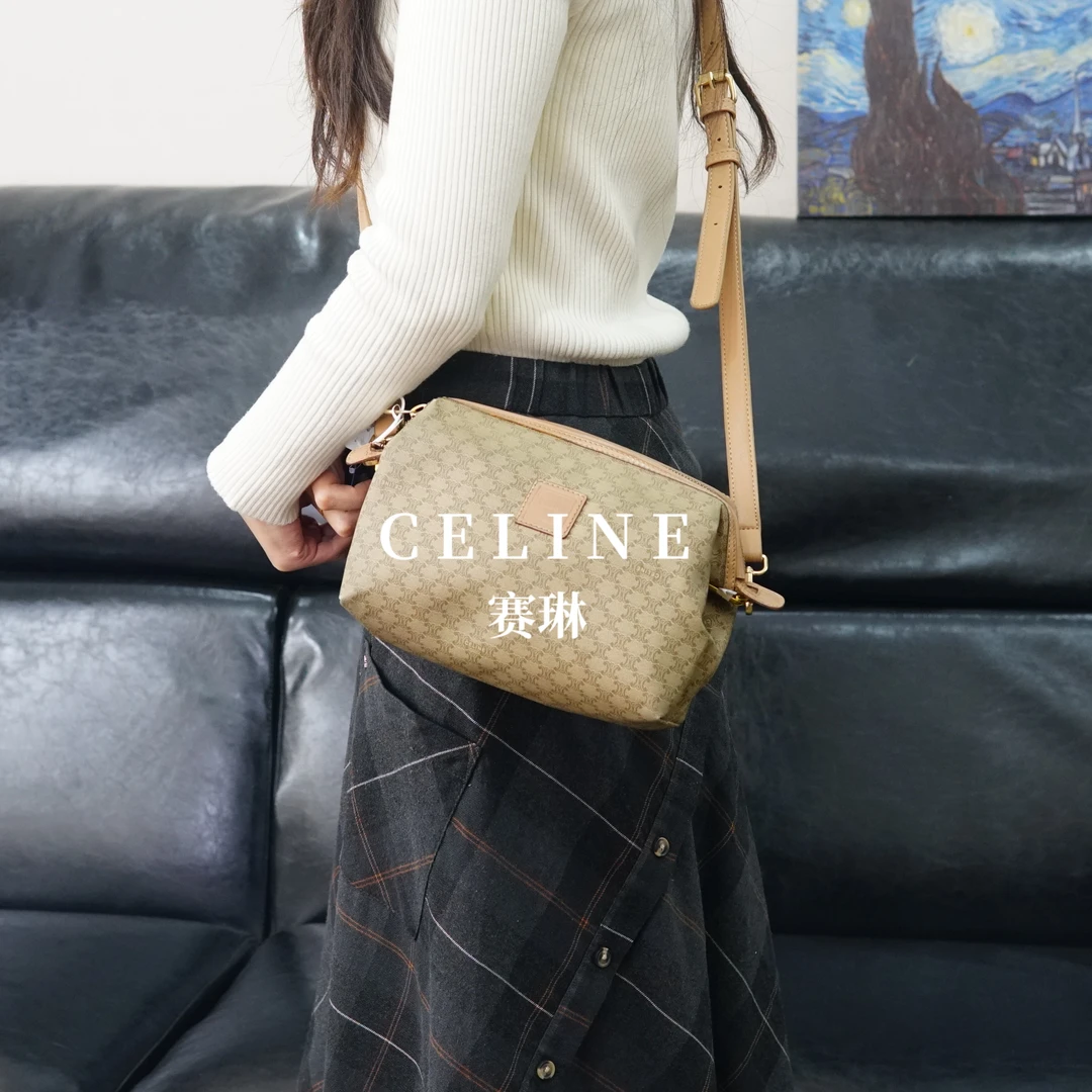 95新 Celine/思琳 米色斜挎包/F3HB08422627/2627