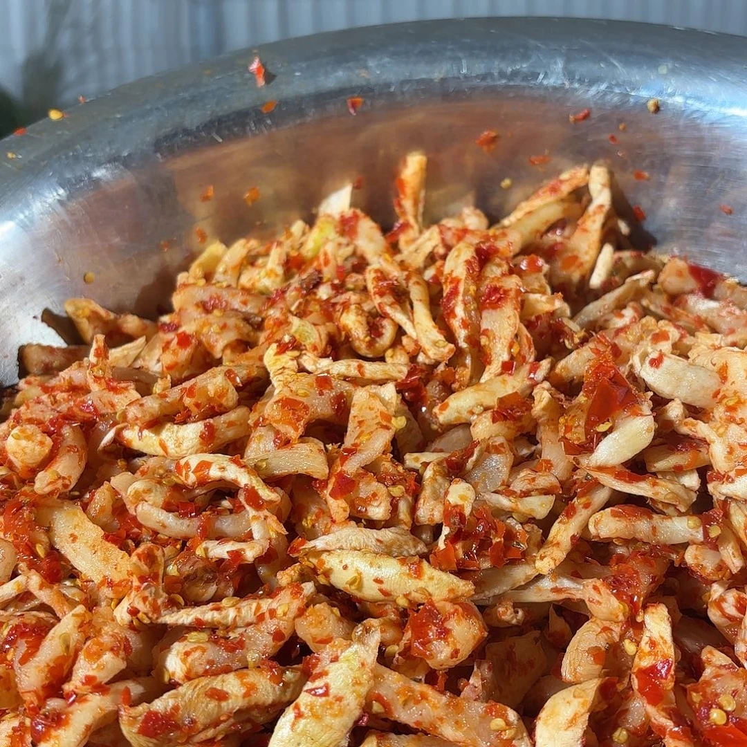 中国大陆衡阳曲兰本地手工萝卜条很好吃