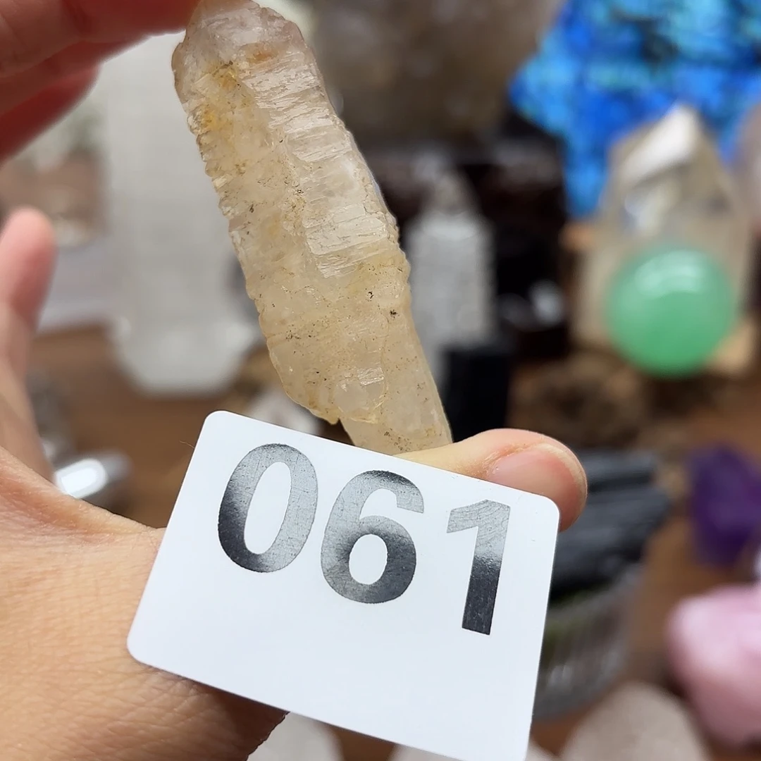 水晶未镶嵌大型摆件（非配饰）