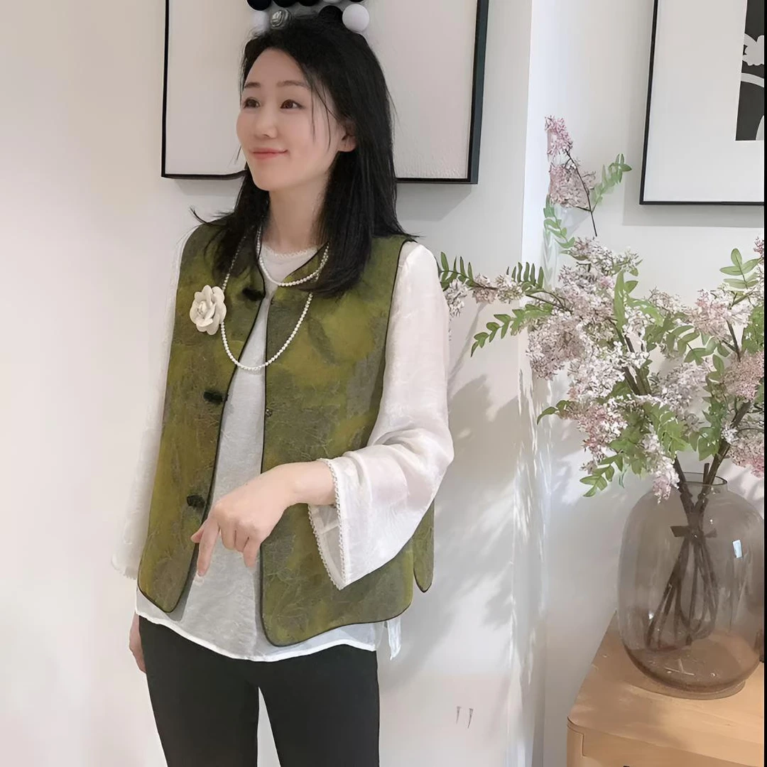 气质重工圆领中式马甲-不可机洗-干洗