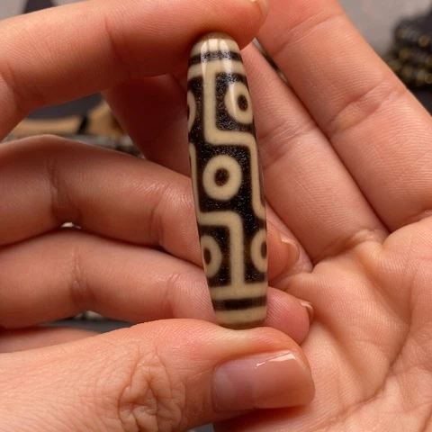 ****生玛瑙/玉髓未镶嵌珠宝半成品