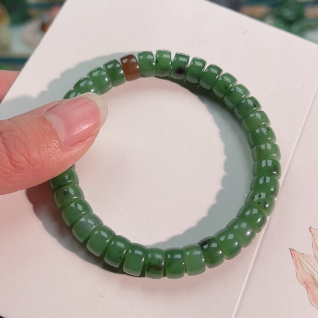 和田玉手串未镶嵌碧玉