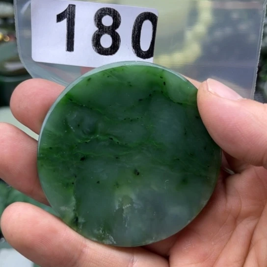 和田玉未镶嵌珠宝半成品