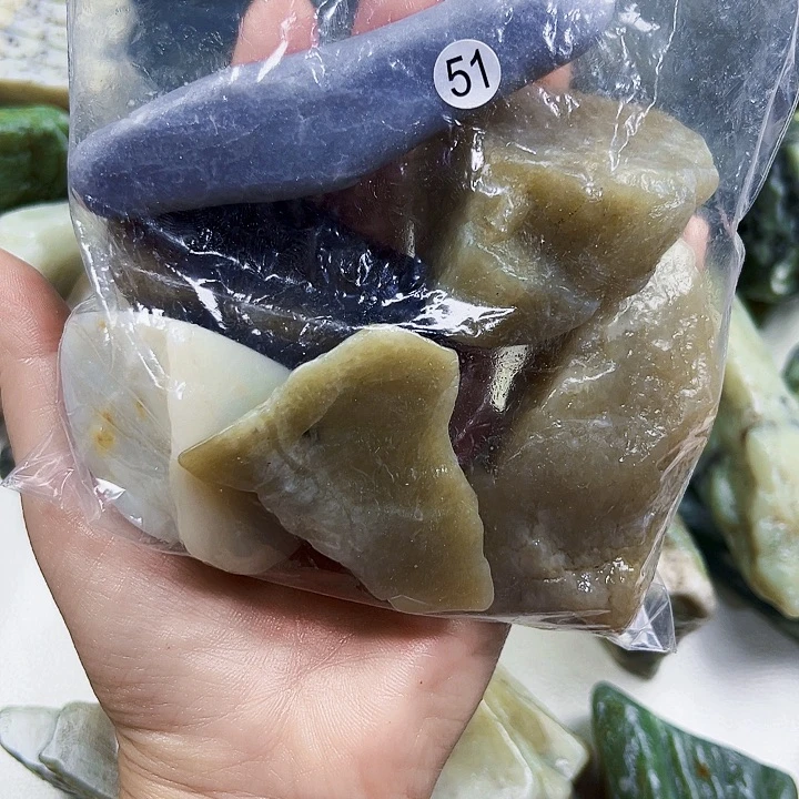 心***茶和田玉（糖玉）未镶嵌珠宝半成品