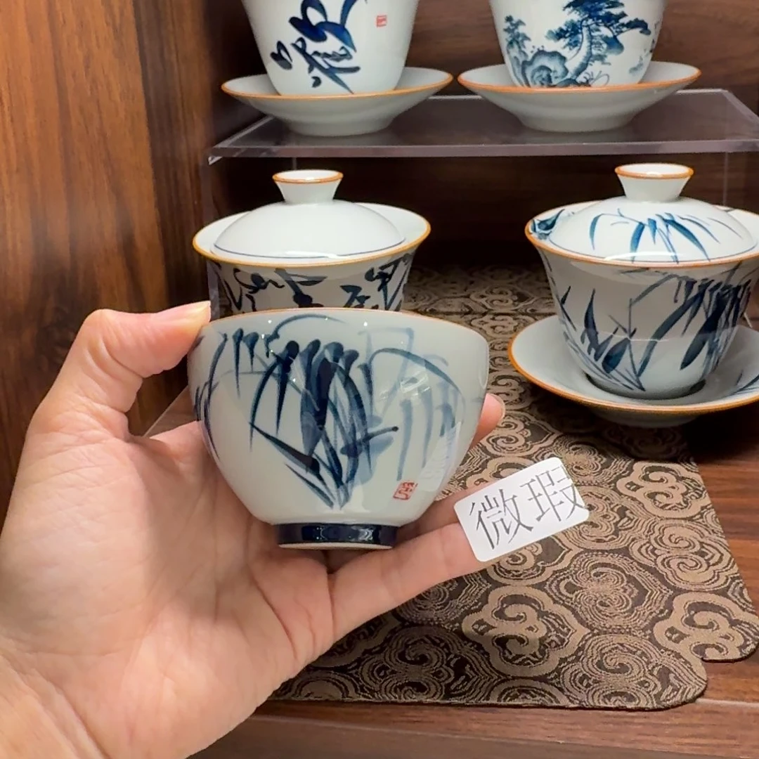 釉下手绘茶具微瑕