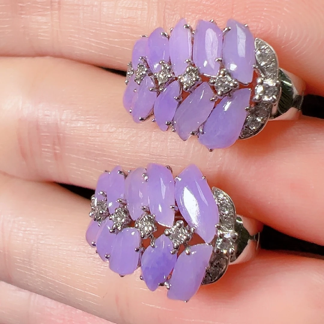 翡翠18K金镶嵌耳饰签收后24小时鉴赏期，过时不退