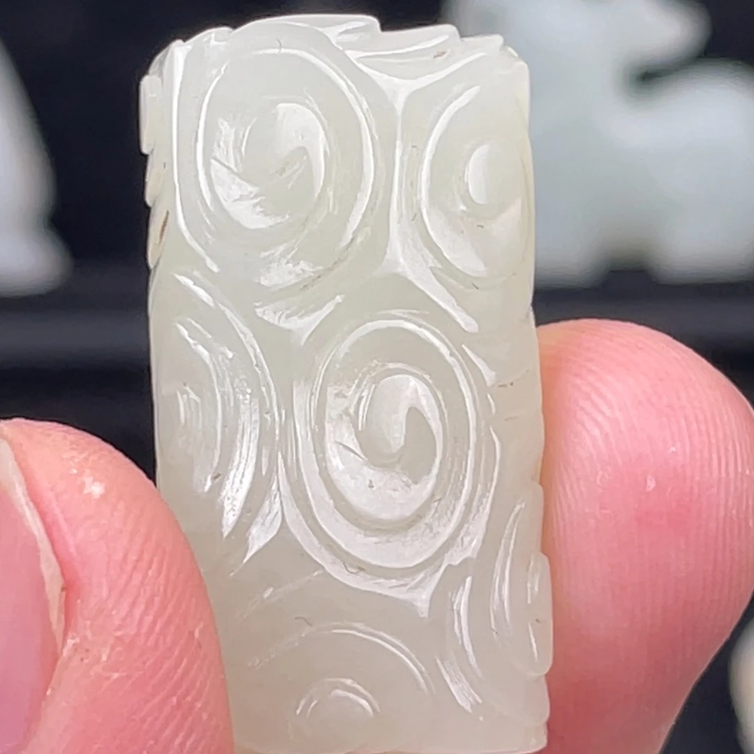 玛瑙/玉髓颈饰合金