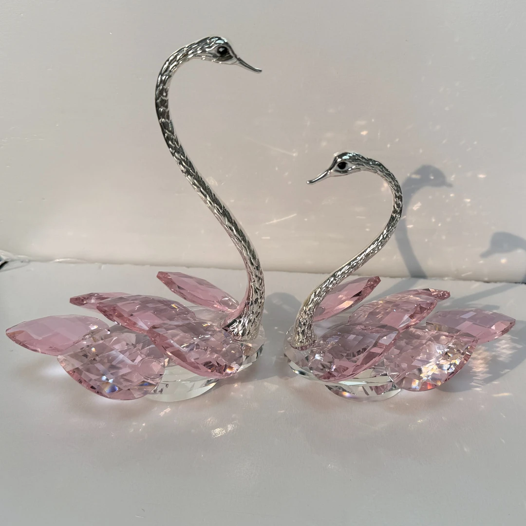 施华限量款天鹅桌面摆件一对粉色天鹅