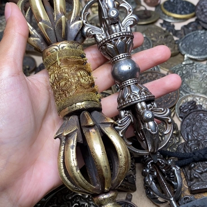 定***波铜家居工艺挂件吊坠