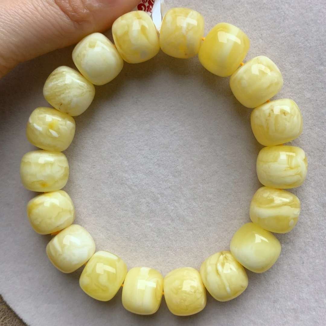 蜜蜡珠宝奇石未镶嵌18