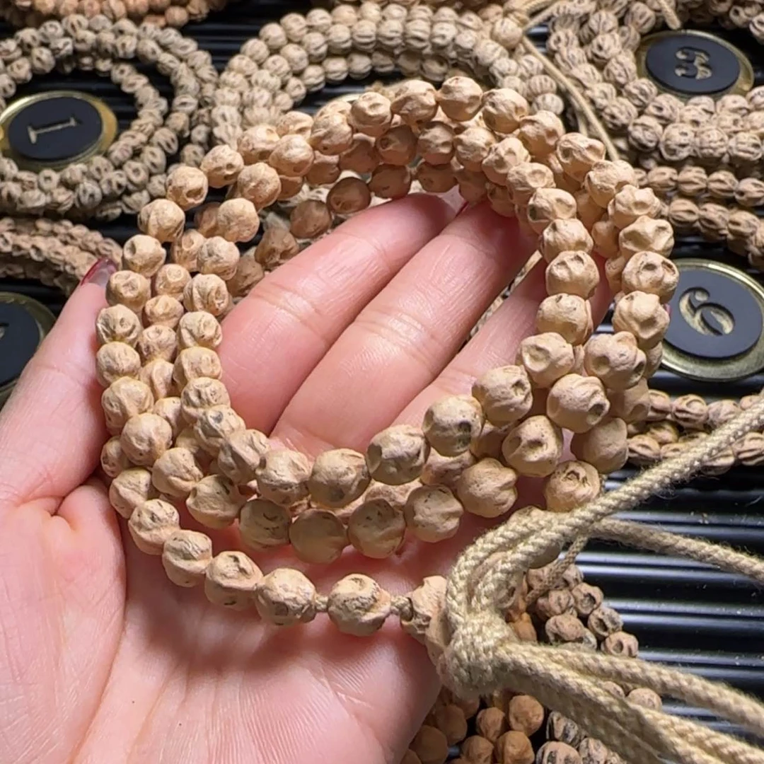 【闪购商品】柏香籽/百香籽吊坠熊*-