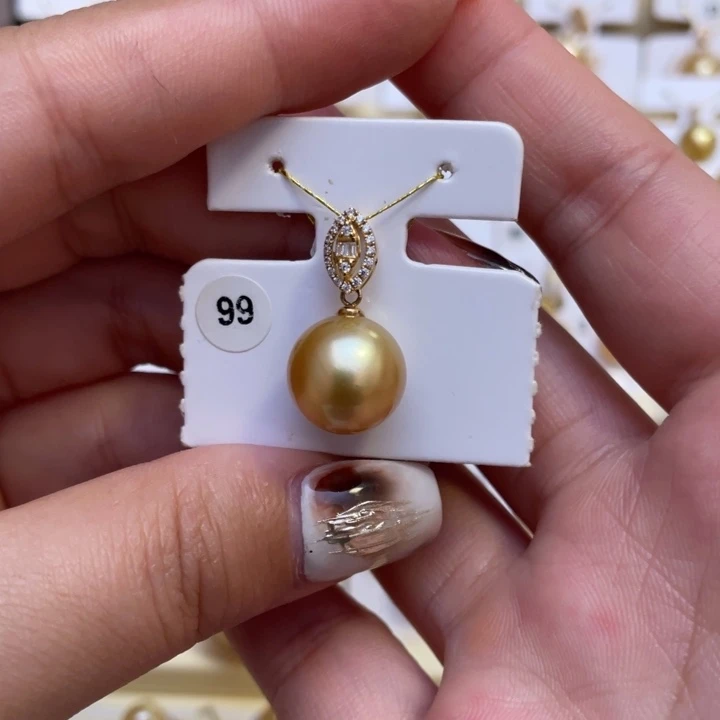 海水珍珠18K金镶嵌颈饰