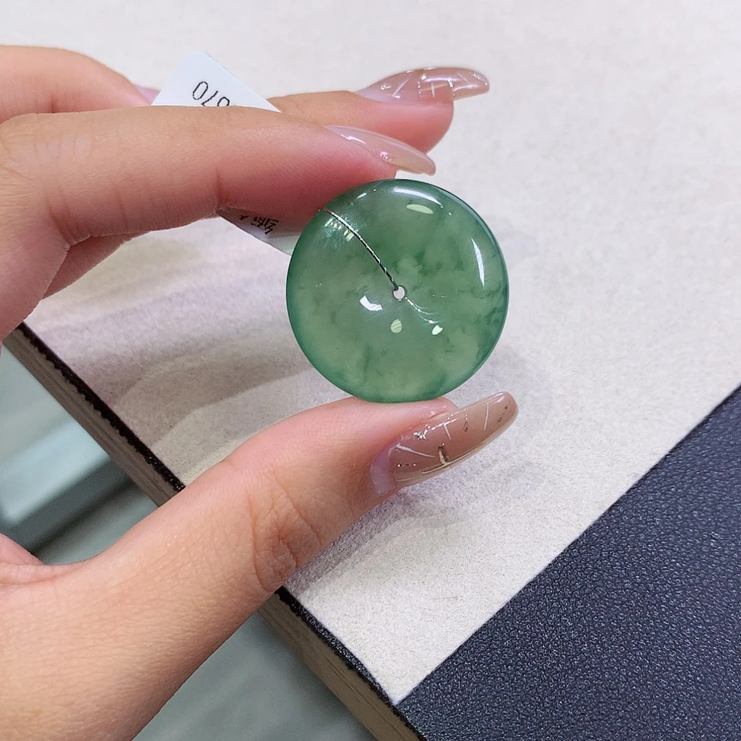 翡翠未镶嵌吊坠(不含链)26.9-5.7