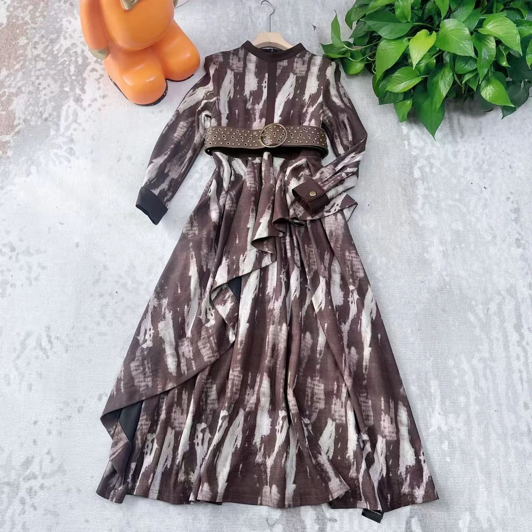 2025V v工作室新款 秋冬新款高定连衣裙气质收腰设计—5218