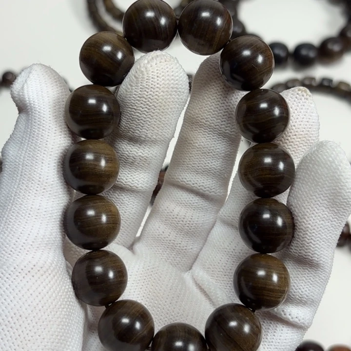 D***Z檀香木1.5印度老山檀水阴沉奶香韵