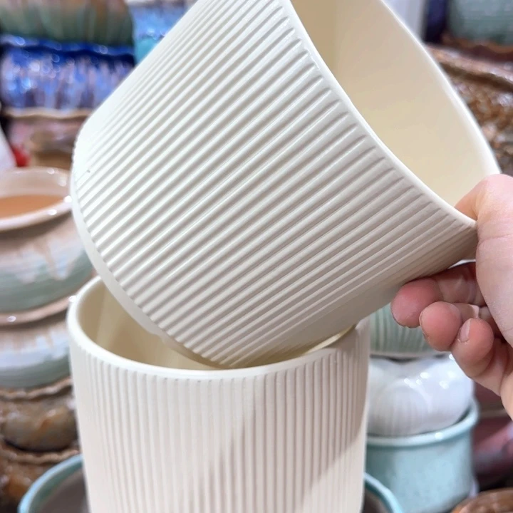 不清楚问客服凑9块包邮，有孔