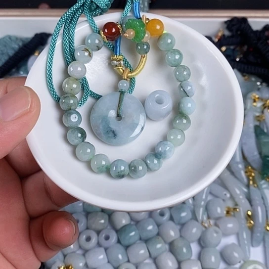 翡翠未镶嵌颈饰天然翡翠拍一发3