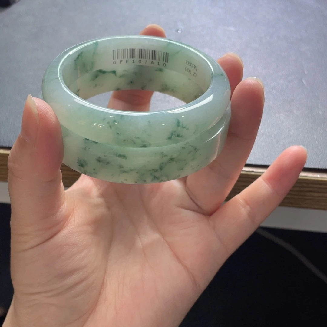 诚***诚定制翡翠未镶嵌翡翠