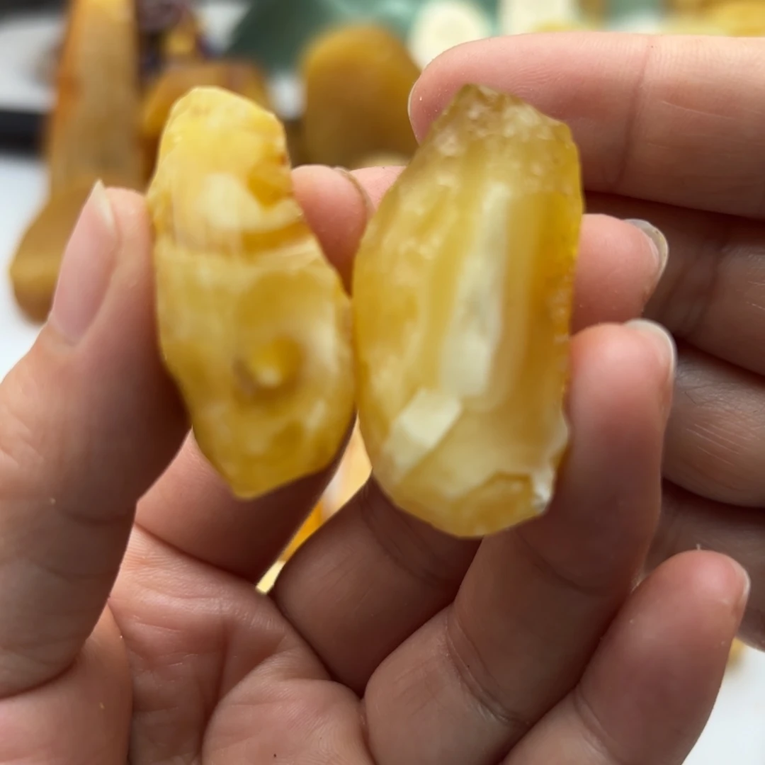 定制琥珀未镶嵌老*琥珀