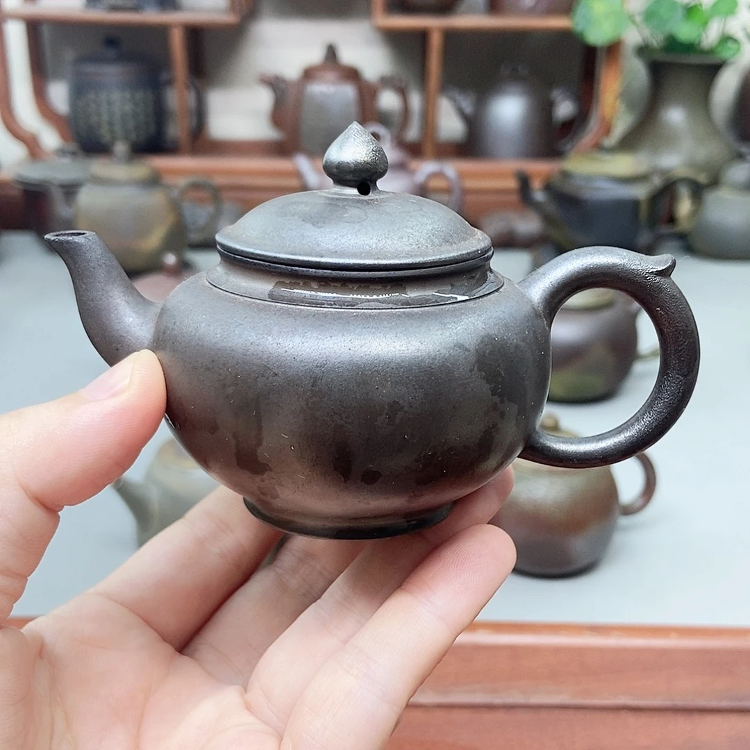 L***炸钦州坭兴陶柴烧壶瑕100cc