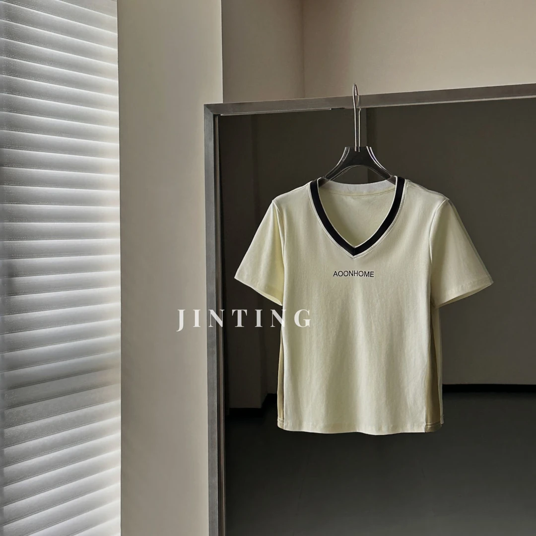2025夏季新款设计感百搭显瘦字母印花V领短袖T恤-M25221310