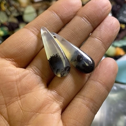 岫玉银S925镶嵌耳环一对