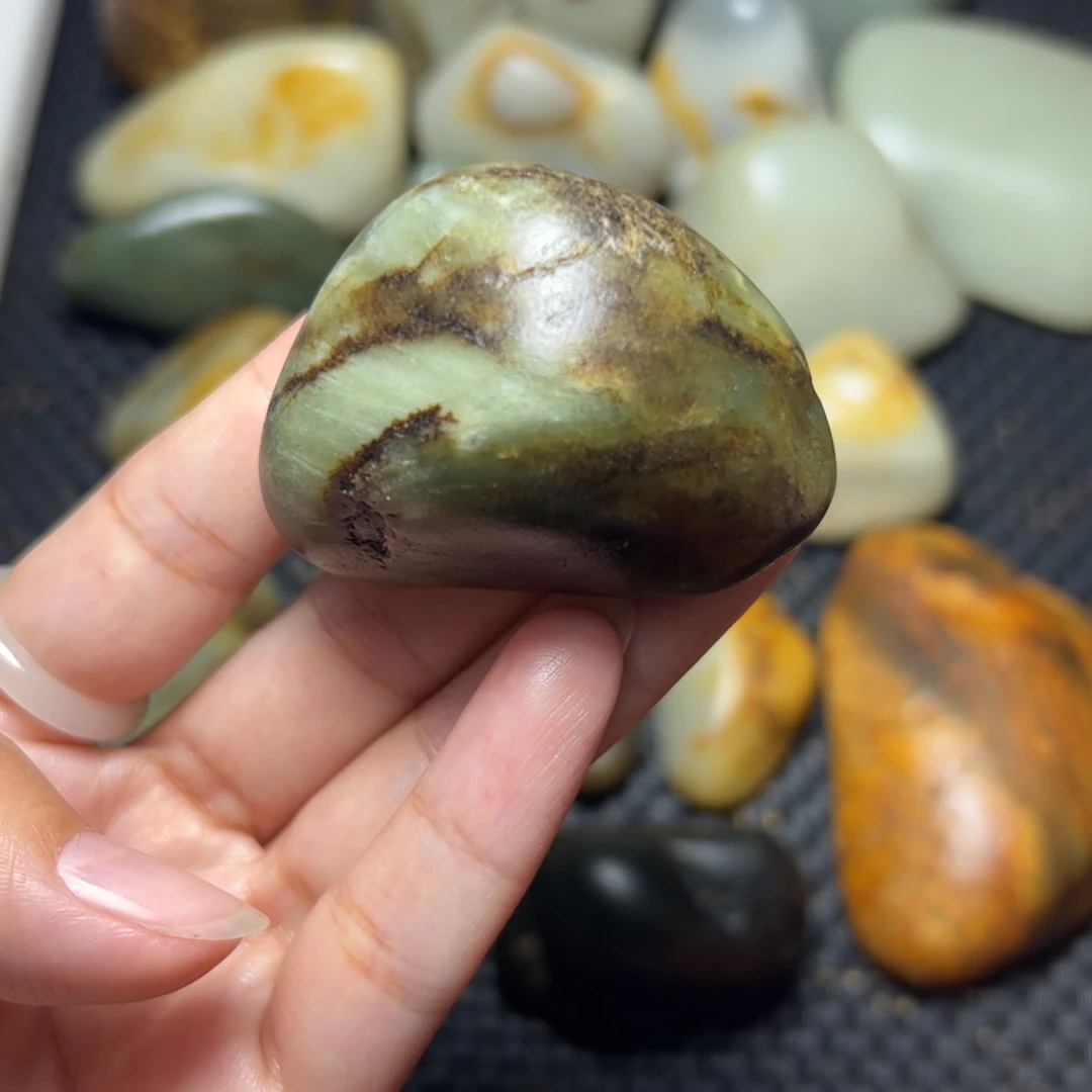 未镶嵌和田玉挂件