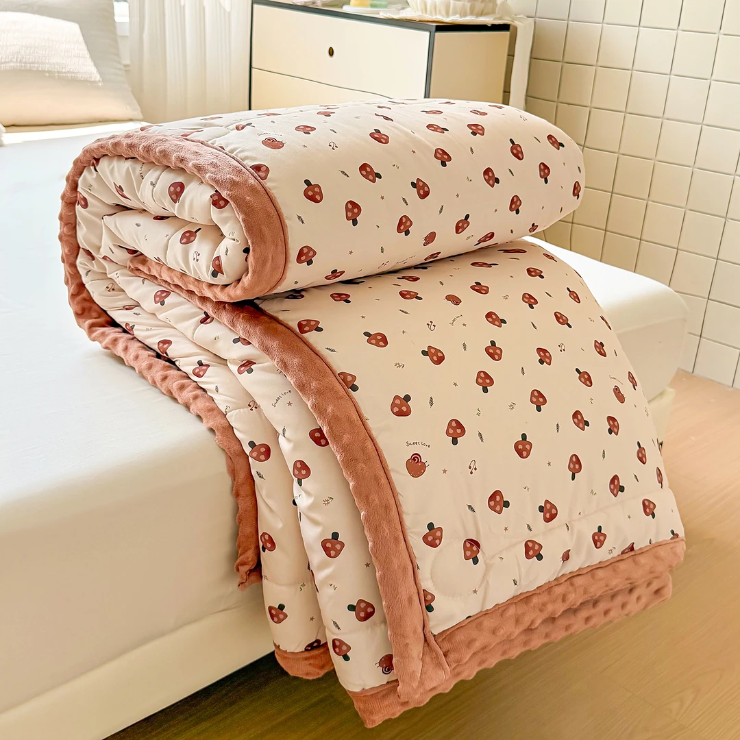 2025新款轻奢印花绒蘑菇之语被子h
