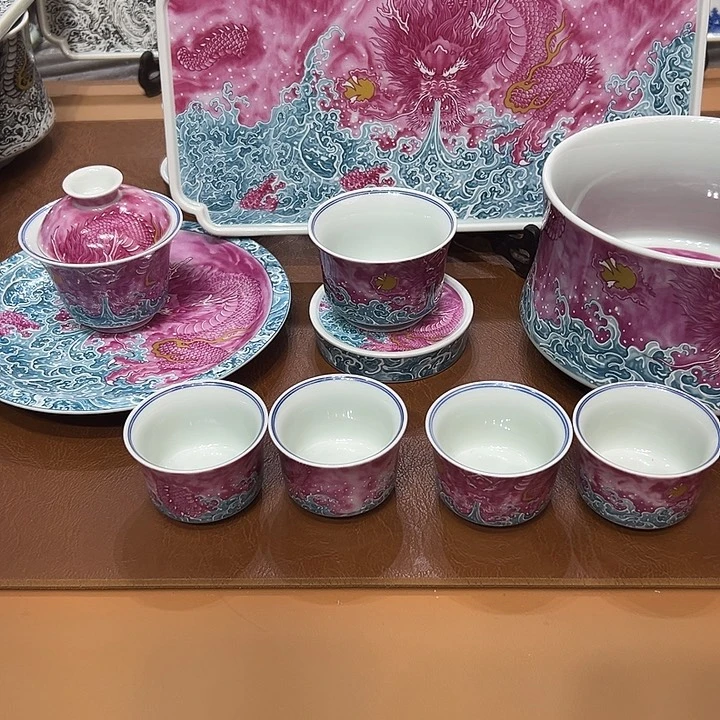 摆件景德镇陶瓷艺术展演厅和景德镇市艺术