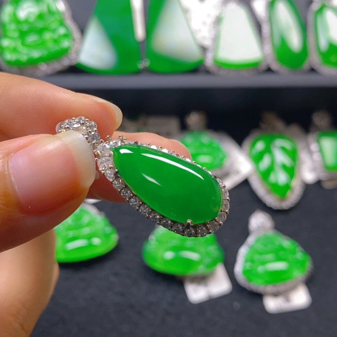 翡翠银S925镶嵌颈饰