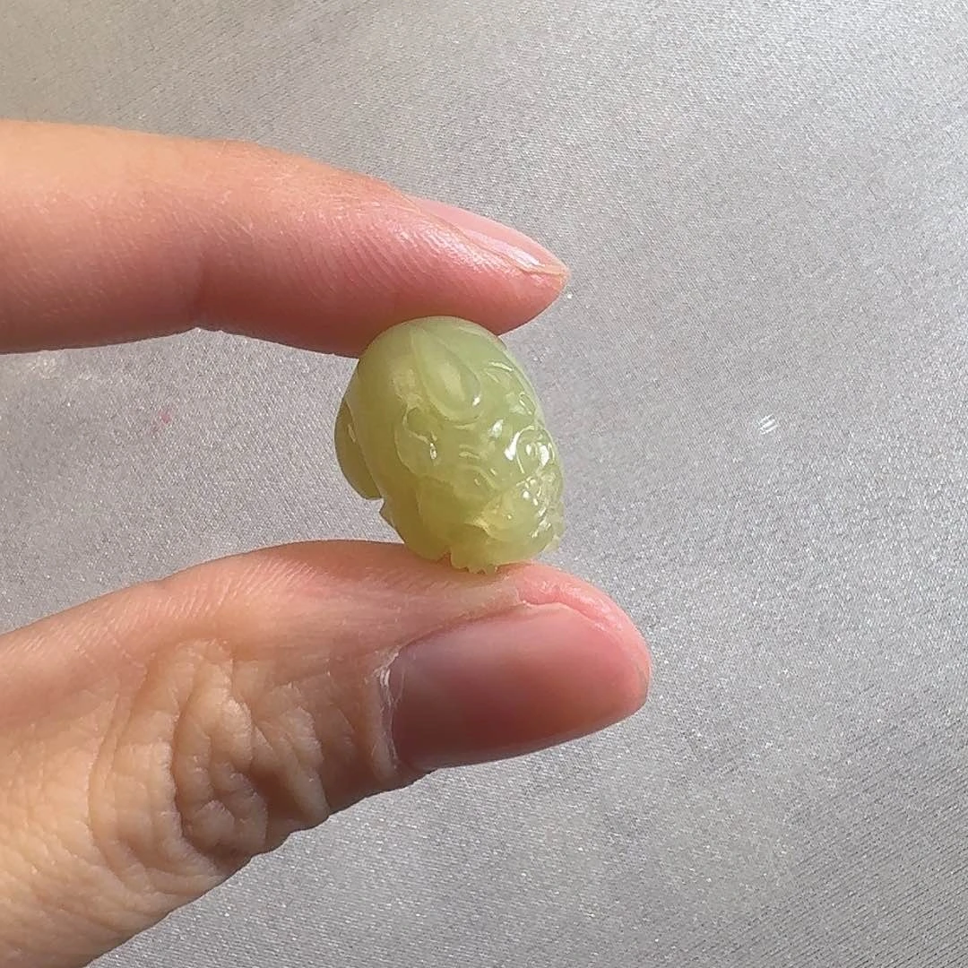 和田玉颈饰未镶嵌若羌黄口3.7g