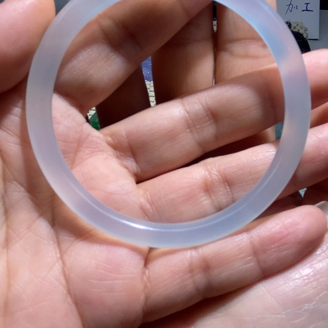 玛瑙/玉髓未镶嵌手镯玛瑙手镯