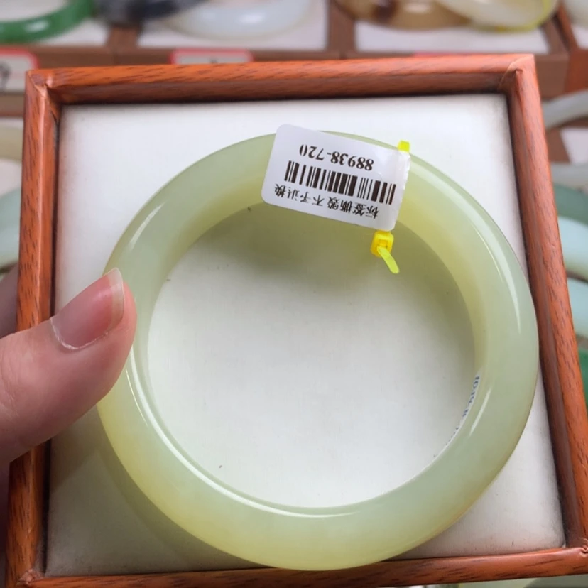 【闪购商品】和田玉手镯未镶嵌59.9