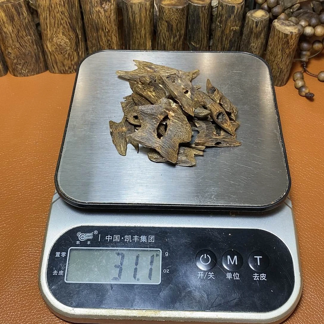 沉香沉香碎屑九**八白陆块料料料料31克