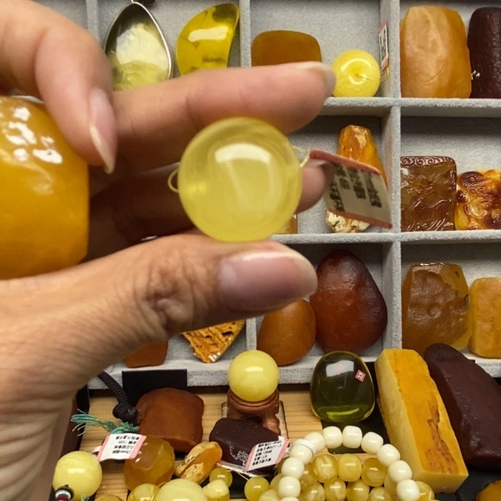 琥珀未镶嵌裸石原石