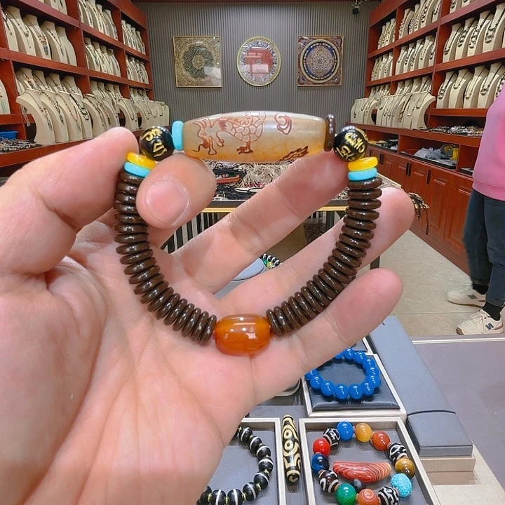 未镶嵌玛瑙/玉髓珠宝奇石