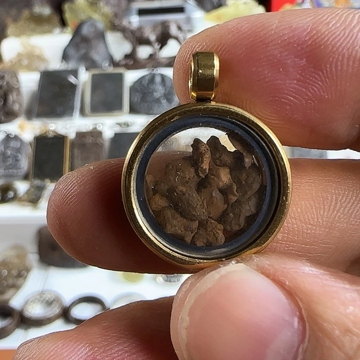 大理石磁石卡米尔吊坠