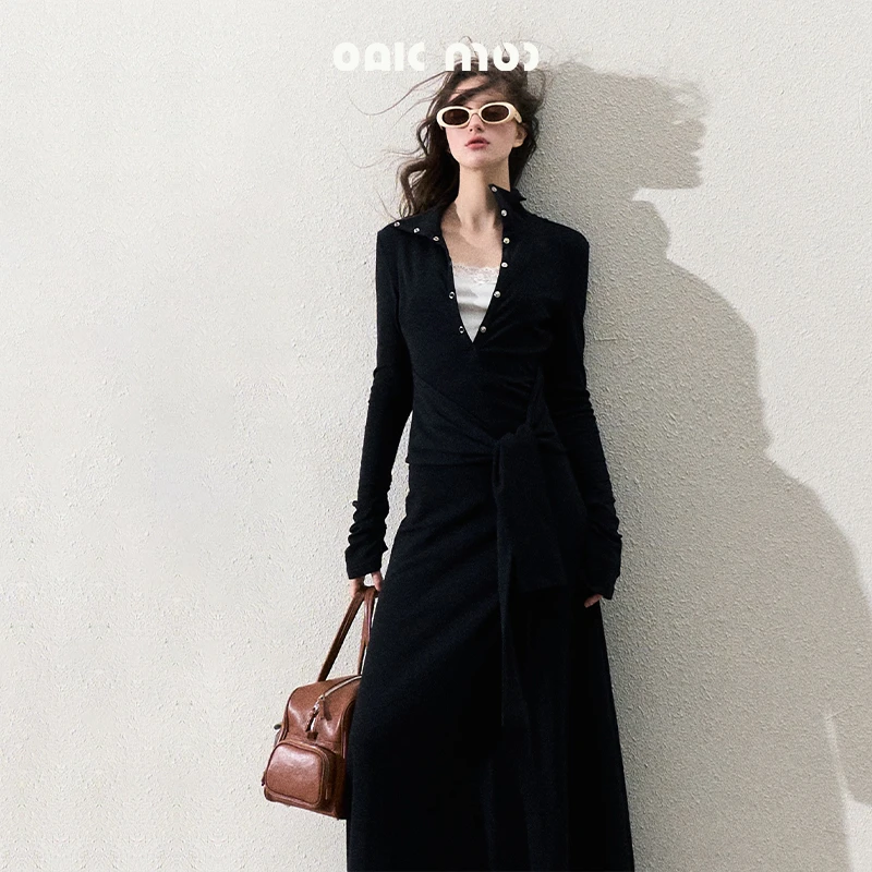 OAKMOO/ "穿过自由的风" 经典Polo领气质通勤长袖针织连衣裙长裙