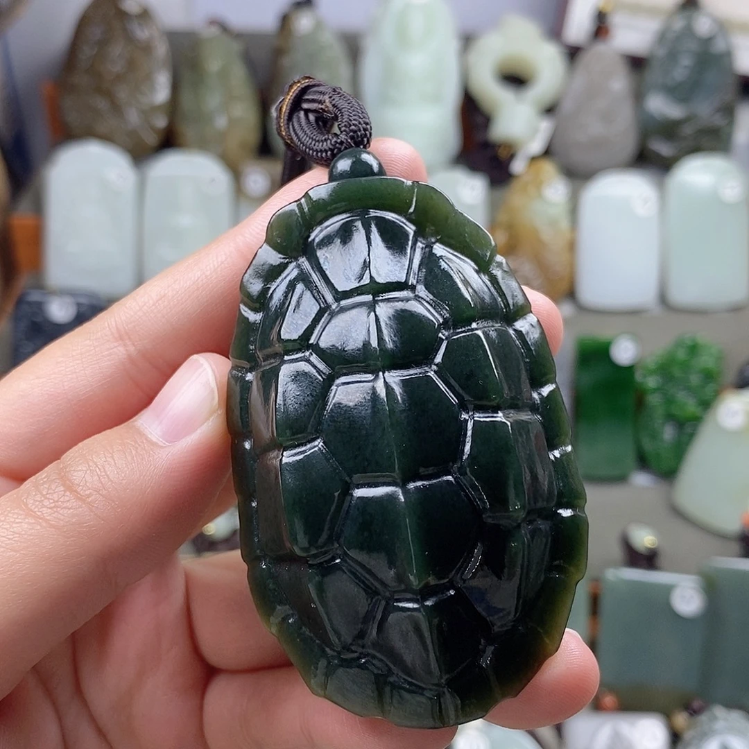 和田玉（青玉）未镶嵌颈饰