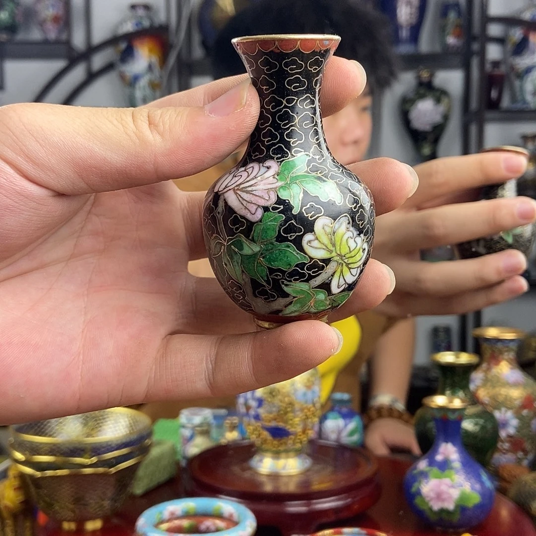 铜景泰蓝创汇瓶11