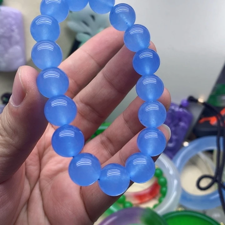 翡翠颈饰未镶嵌吊坠