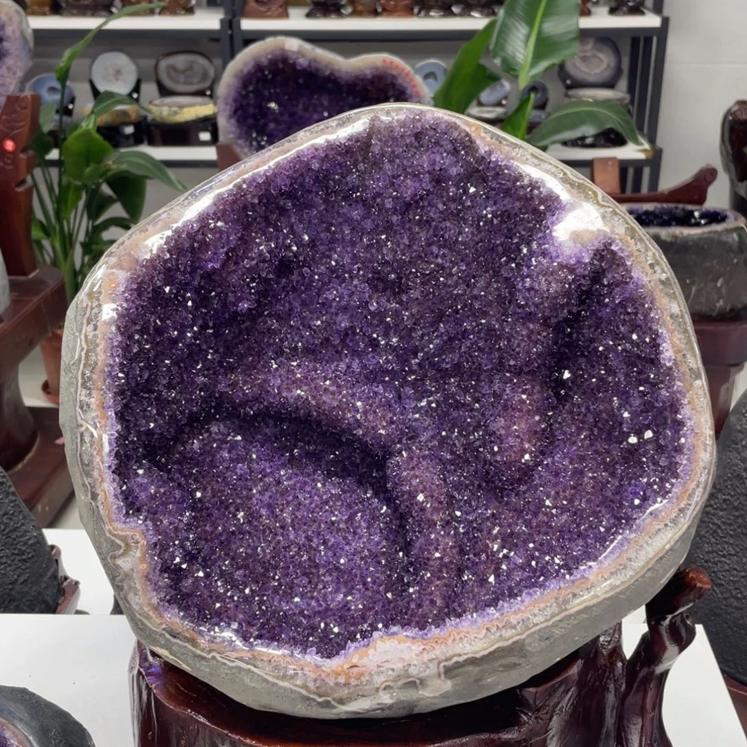 未镶嵌水晶大型摆件（非配饰）