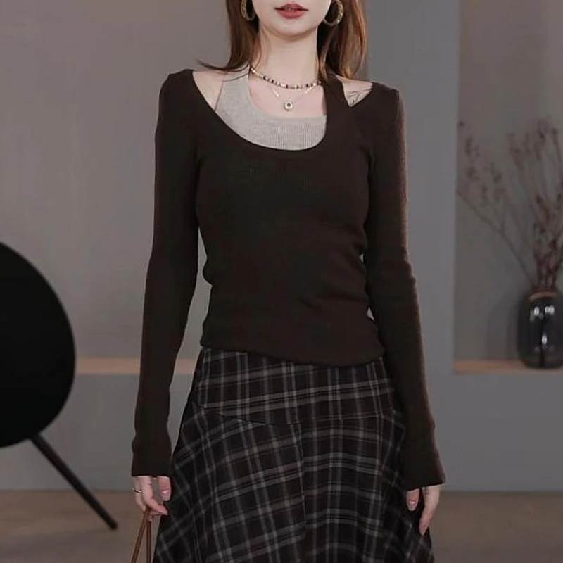 2025年早秋新款假两件撞色拼接针织上衣